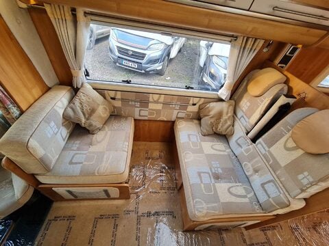 Auto-Trail Chieftain Motor Home 28