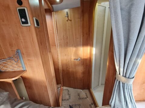 Auto-Trail Chieftain Motor Home 44