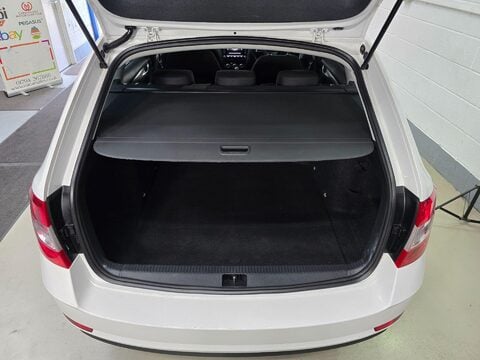 Skoda Octavia 1.6 TDI S Euro 6 (s/s) 5dr 9