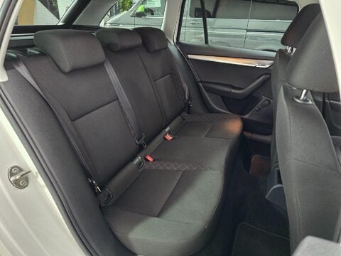 Skoda Octavia 1.6 TDI S Euro 6 (s/s) 5dr 15