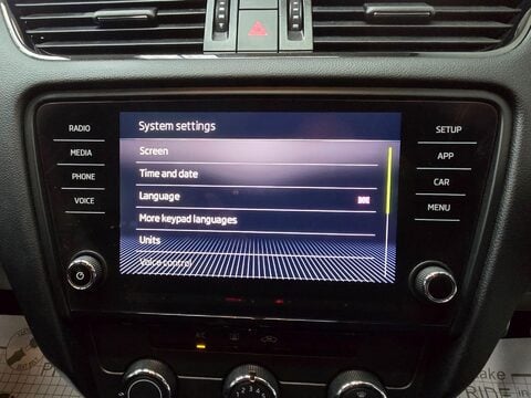 Skoda Octavia 1.6 TDI S Euro 6 (s/s) 5dr 22