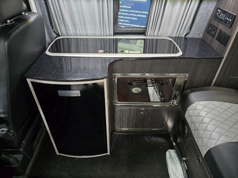 Autohaus Ashton Sport Campervan 24