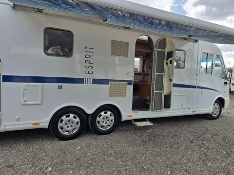 Dethleffs Esprit Globetrotter 15