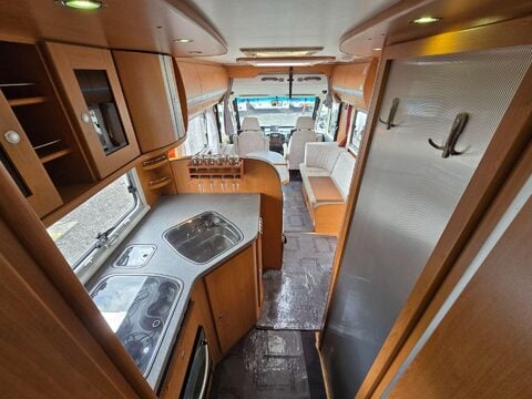 Dethleffs Esprit Globetrotter 18