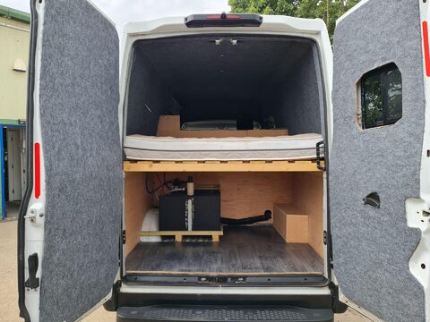Iveco Daily Camper Project 13