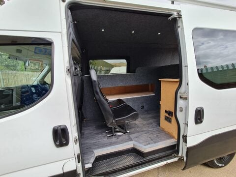 Iveco Daily Camper Project 16
