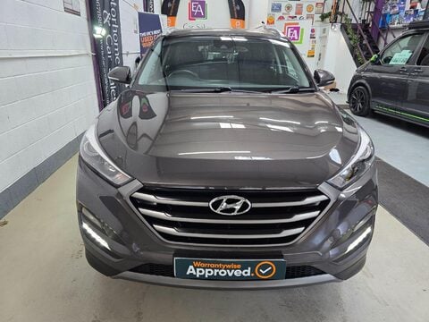 Hyundai TUCSON CRDI SE NAV BLUE DRIVE 14