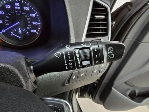 Hyundai TUCSON CRDI SE NAV BLUE DRIVE 30