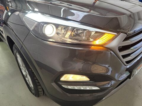Hyundai TUCSON CRDI SE NAV BLUE DRIVE 43