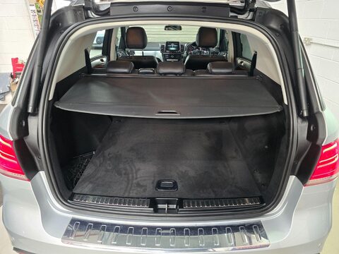 Mercedes-Benz GLE GLE 350 D 4MATIC AMG LINE PREMIUM 8