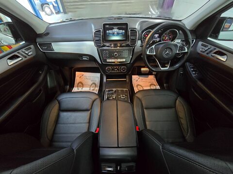 Mercedes-Benz GLE GLE 350 D 4MATIC AMG LINE PREMIUM 3