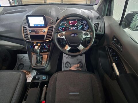 Ford Tourneo Connect ACTIVE ECOBLUE 32