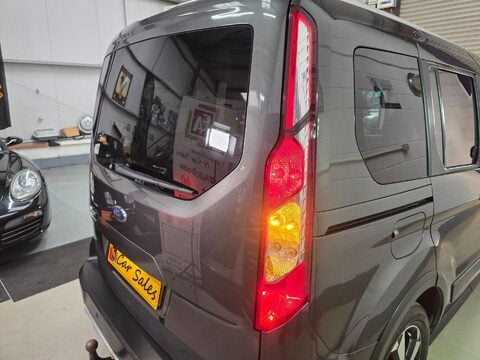 Ford Tourneo Connect ACTIVE ECOBLUE 52