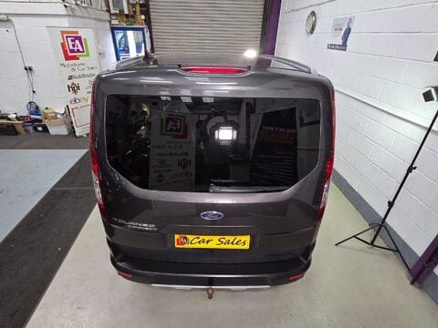 Ford Tourneo Connect ACTIVE ECOBLUE 9