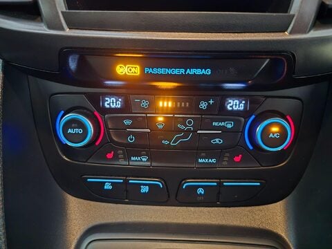 Ford Tourneo Connect ACTIVE ECOBLUE 24