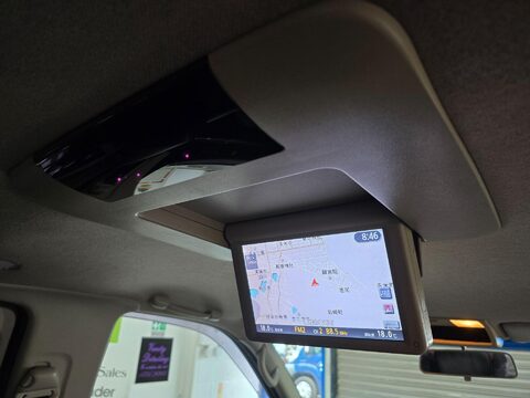 Nissan Elgrand Highway Star 20