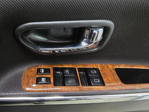 Nissan Elgrand Highway Star 31
