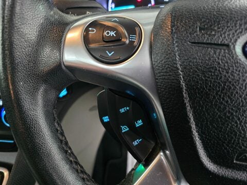 Ford Grand Tourneo Connect TITANIUM TDCI 29