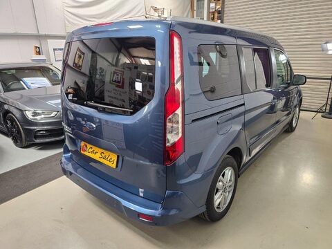 Ford Grand Tourneo Connect TITANIUM TDCI 10