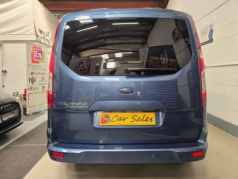 Ford Grand Tourneo Connect TITANIUM TDCI 7