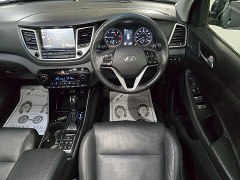 Hyundai TUCSON CRDI PREMIUM SE 34