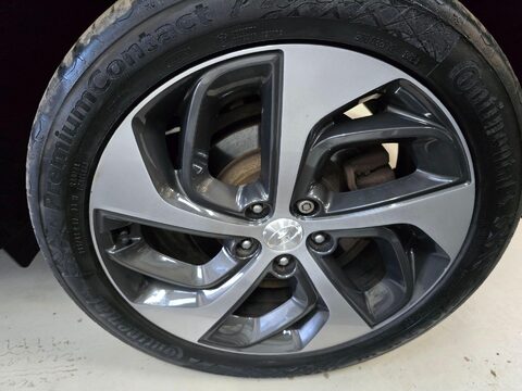 Hyundai TUCSON CRDI PREMIUM SE 49