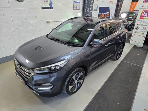 Hyundai TUCSON CRDI PREMIUM SE 5