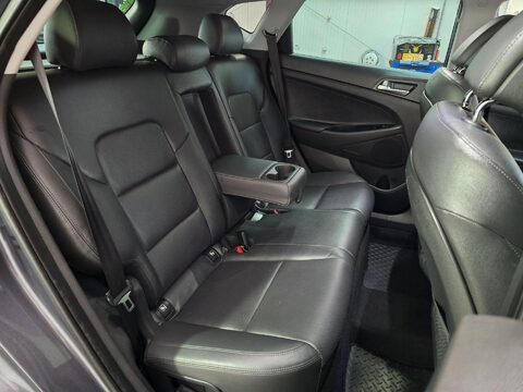 Hyundai TUCSON CRDI PREMIUM SE 17
