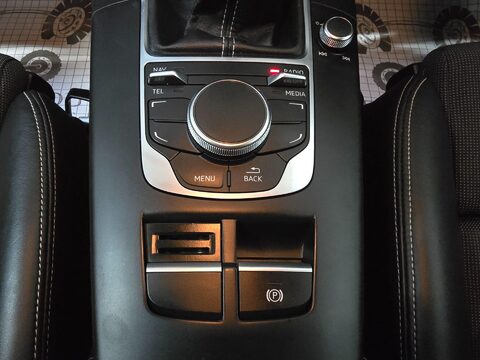 Audi A3 TFSI S LINE NAV 20