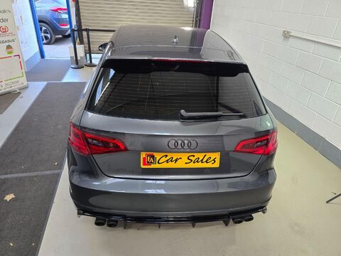 Audi A3 TFSI S LINE NAV 7
