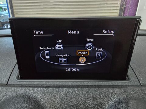Audi A3 TFSI S LINE NAV 27