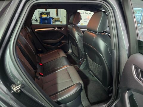 Audi A3 TFSI S LINE NAV 16