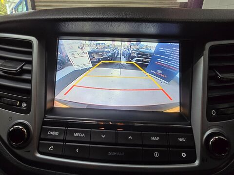 Hyundai TUCSON CRDI SE NAV BLUE DRIVE 23