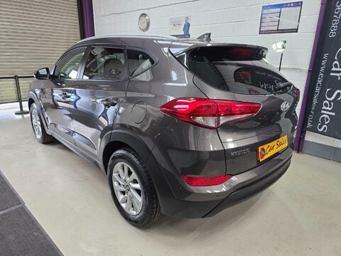 Hyundai TUCSON CRDI SE NAV BLUE DRIVE 6