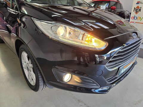 Ford Fiesta ZETEC 43