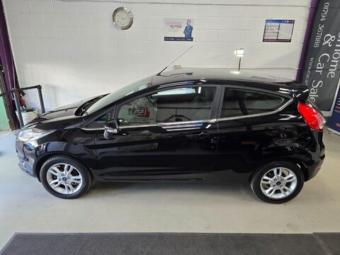 Ford Fiesta ZETEC 6