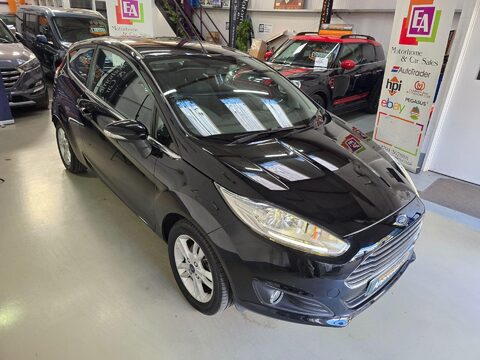 Ford Fiesta ZETEC 12