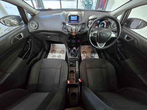 Ford Fiesta ZETEC 3
