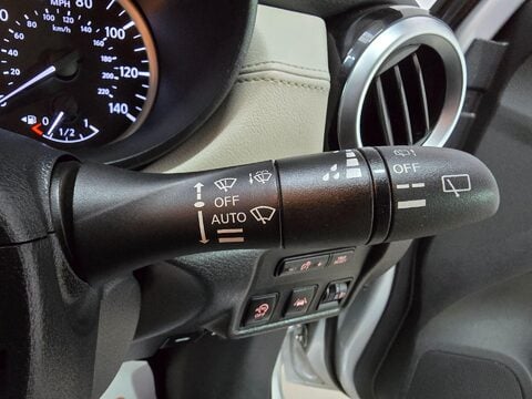 Nissan MICRA DCI TEKNA 29