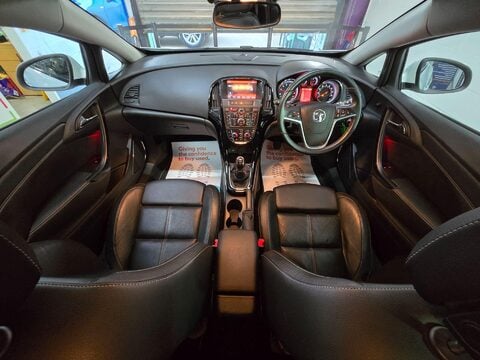 Vauxhall Astra GTC LIMITED EDITION S/S 17