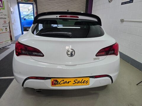 Vauxhall Astra GTC LIMITED EDITION S/S 8