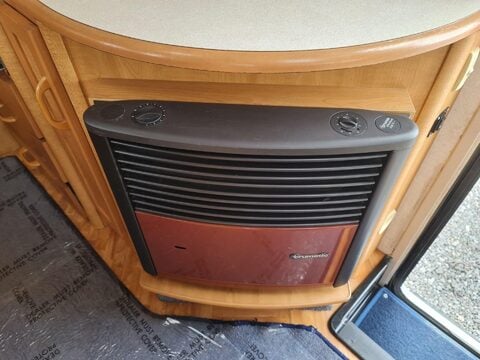 Auto-Trail Mohican Motor Home 30