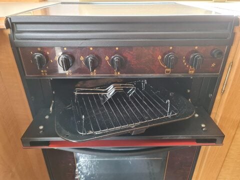 Auto-Trail Mohican Motor Home 36