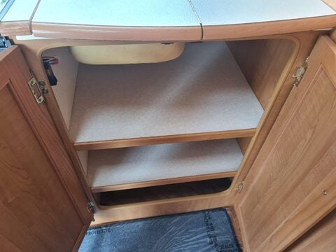 Auto-Trail Mohican Motor Home 40