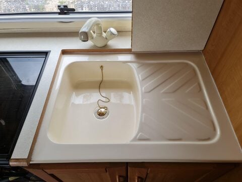 Auto-Trail Mohican Motor Home 39