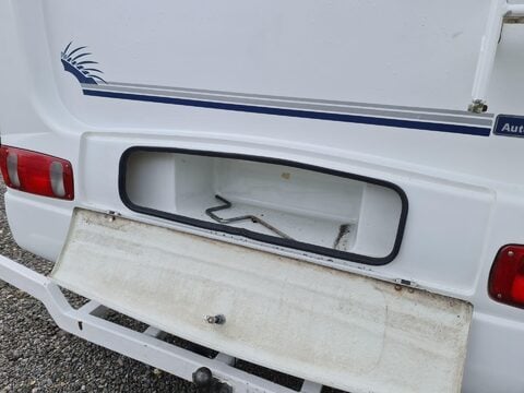 Auto-Trail Mohican Motor Home 11
