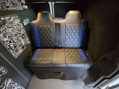 Volkswagen Campervan 22