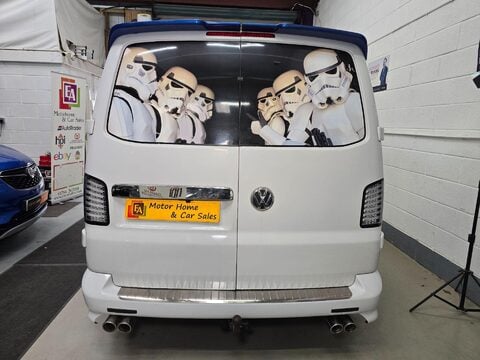 Volkswagen Campervan 8