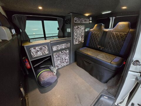 Volkswagen Campervan 3