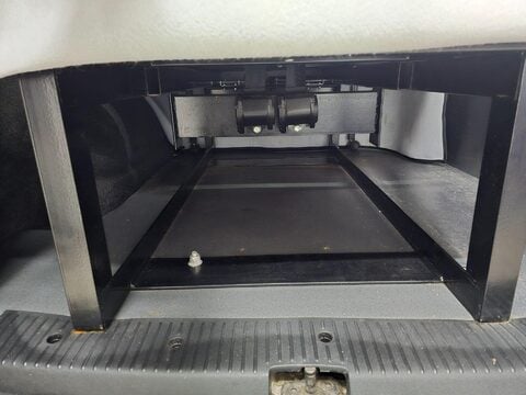 Volkswagen Campervan 12